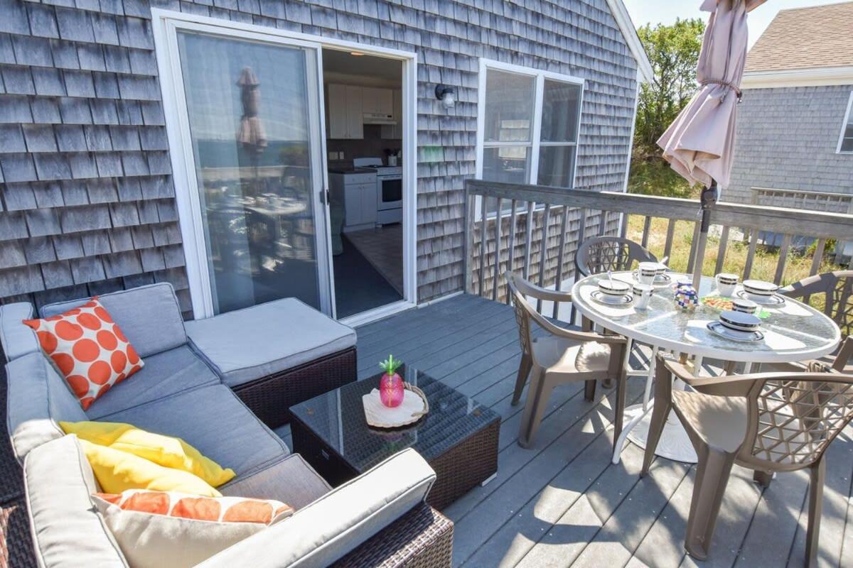 12216 - Beautiful Views Of Cape Cod Bay Access To Private Beach Easy Access To P-Town Truro Exteriör bild