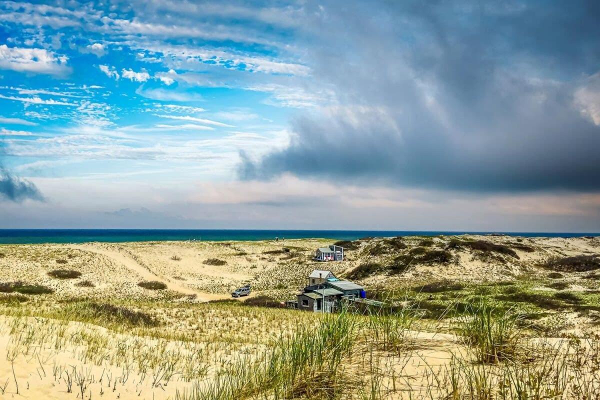 12216 - Beautiful Views Of Cape Cod Bay Access To Private Beach Easy Access To P-Town Truro Exteriör bild