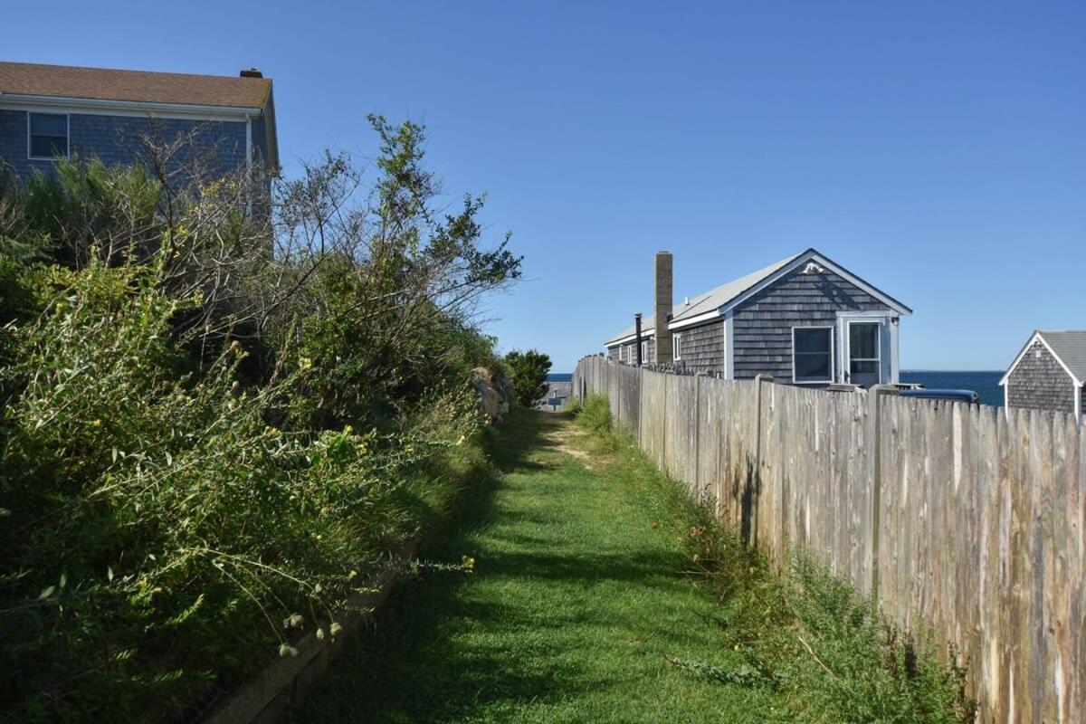12216 - Beautiful Views Of Cape Cod Bay Access To Private Beach Easy Access To P-Town Truro Exteriör bild